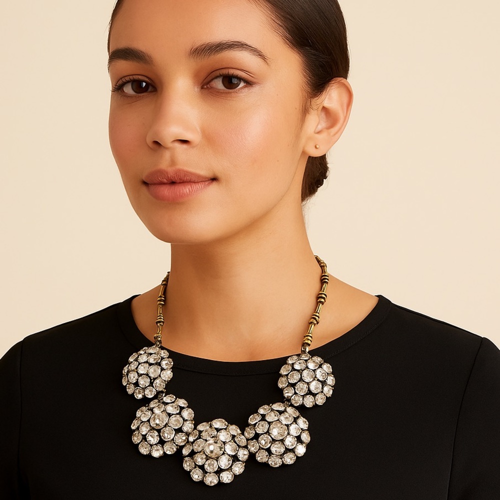 J.Crew Vintage Crystal Circle Cluster Necklace NWT